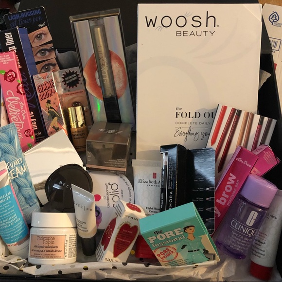 Beauty Mystery Box - Value $150+ - Picture 3 of 4